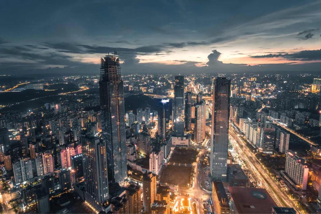 AA、飛嘀等4家網(wǎng)約車平臺(tái)整改不合格,在南寧被吊銷網(wǎng)約車牌照