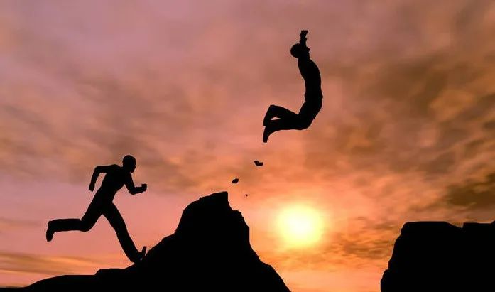 道路客運(yùn)企業(yè)應(yīng)該越過(guò)定制客運(yùn)階段,開(kāi)啟城際網(wǎng)約時(shí)代_定制客運(yùn)_定制客運(yùn)平臺(tái)_城際客運(yùn)系統(tǒng)開(kāi)發(fā)公司_城際出行系統(tǒng)開(kāi)發(fā)