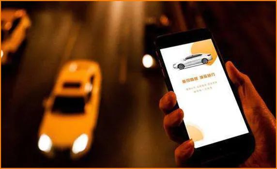 腰部網(wǎng)約車(chē)平臺(tái)爆發(fā)式增長(zhǎng),麥田商旅日完單峰值突破25萬(wàn)_網(wǎng)約車(chē)平臺(tái)_城際出行_巡網(wǎng)融合_定制客運(yùn)_代駕系統(tǒng)