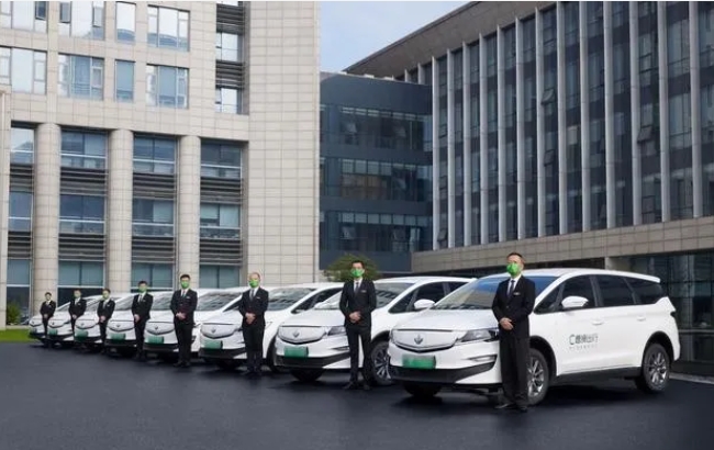 中國前三大網(wǎng)約車平臺曹操出行遞交招股書，定制車業(yè)務(wù)發(fā)力推動業(yè)績增長_網(wǎng)約車平臺_網(wǎng)約車軟件開發(fā)_網(wǎng)約車系統(tǒng)開發(fā)